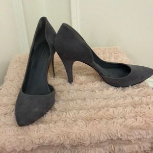 Grey Seude Pointed Toe Pumps
